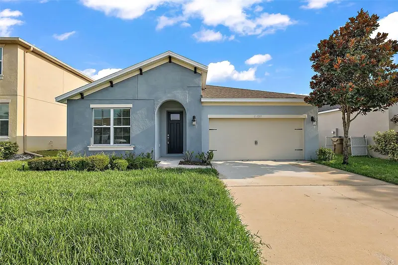 16459 Centipede St, FL