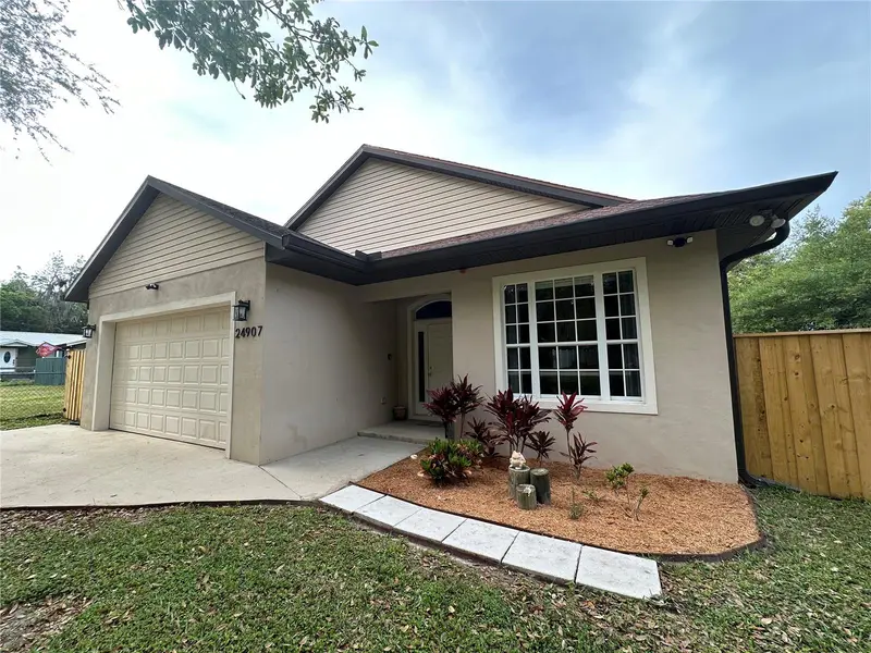 24907 Ne 135th St, FL