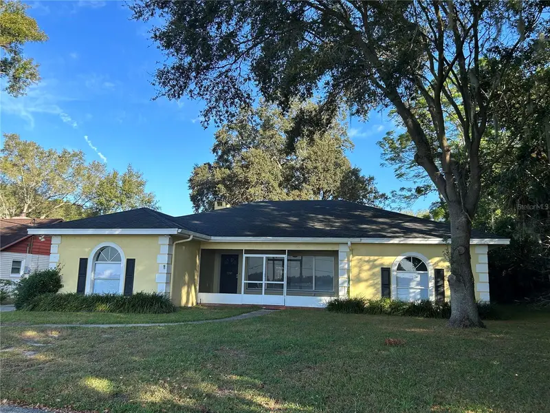 1241 N Lake Elbert Dr Ne, FL