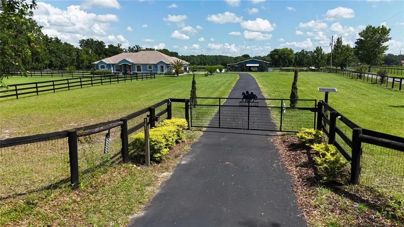 16421 W Highway 326, FL