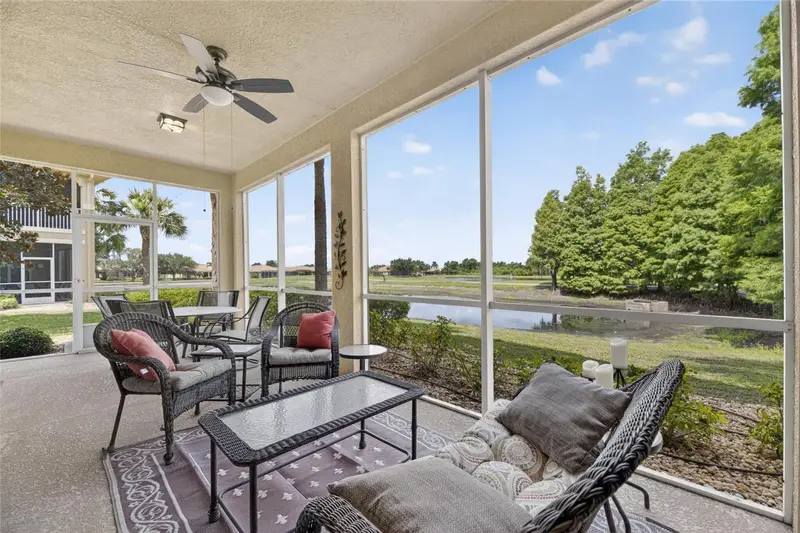 1423 Emerald Dunes Dr, FL