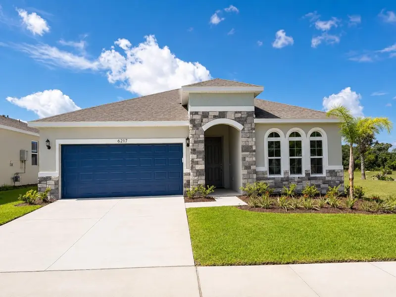 6217 Sanders Grove Cir, FL