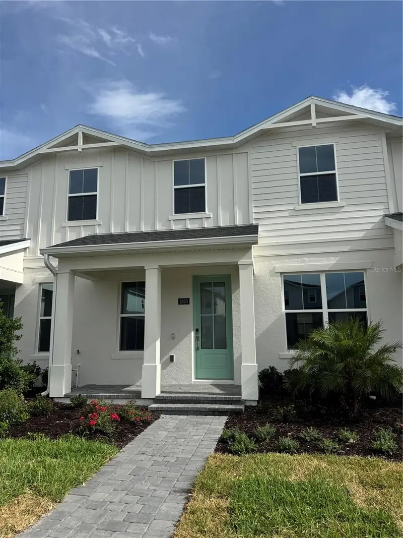 1860 Crowncrest Dr, FL