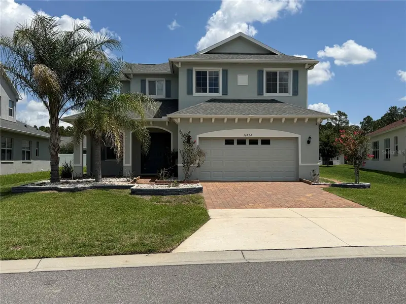 16924 Champlain St, FL