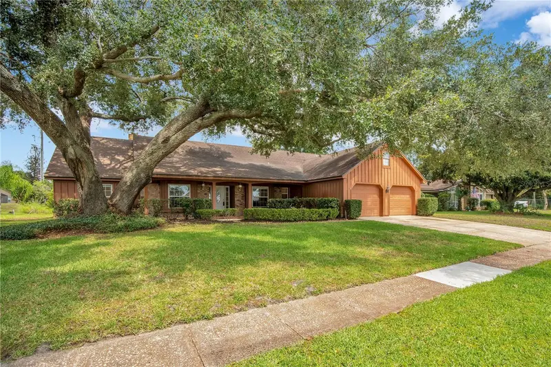 5307 Jade Cir, FL