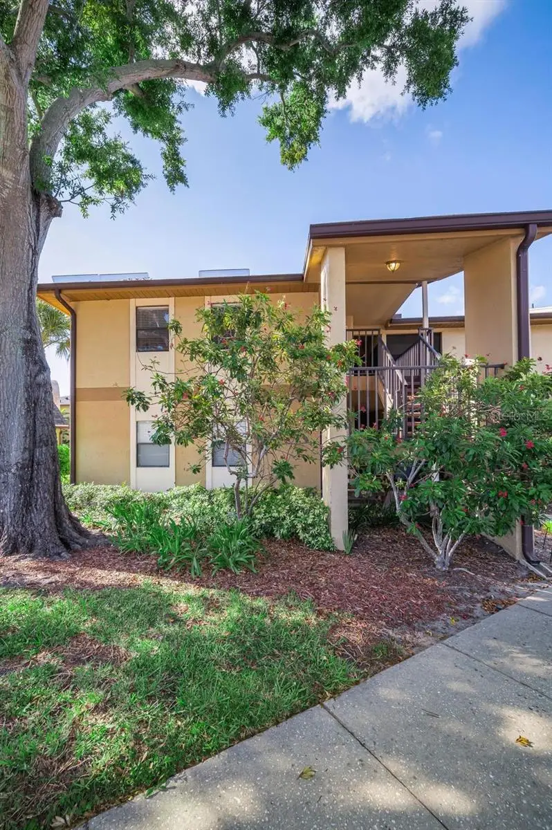 10195 Sailwinds Blvd N #201, FL