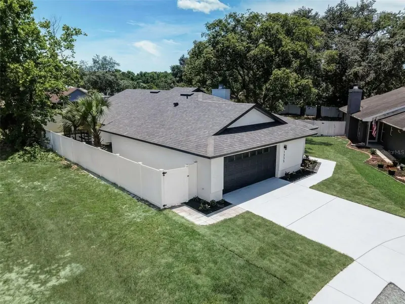 1335 San Felipe Ct, FL