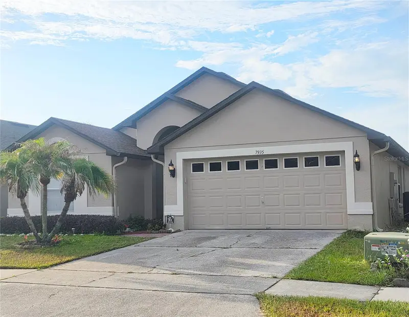 7935 Oakstone Ct, FL