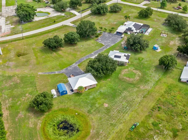 8200 Cleveland Dr, FL