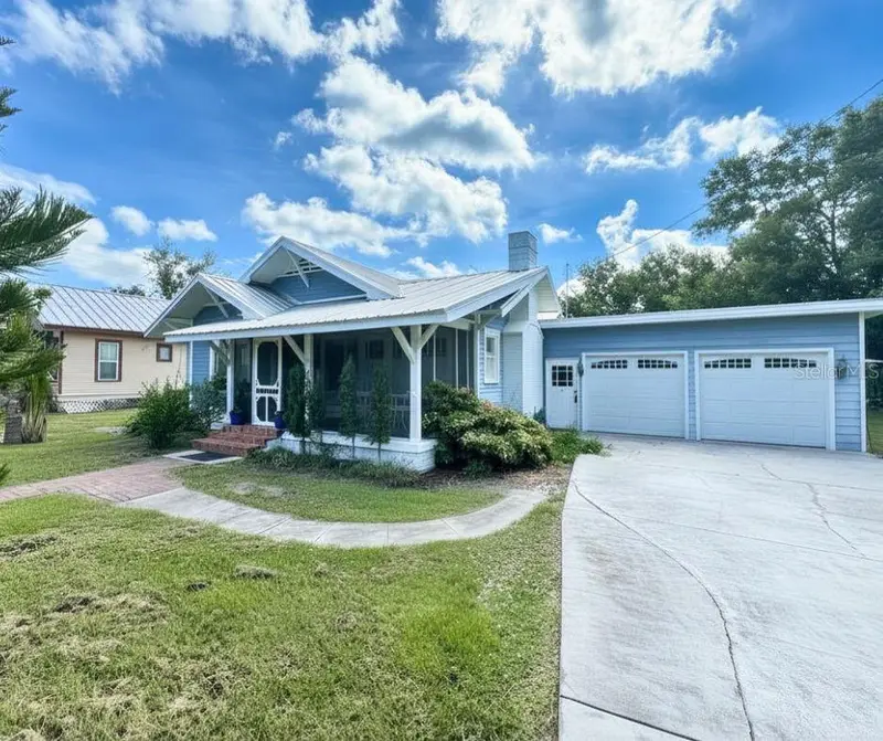 1102 N Arcadia Ave, FL