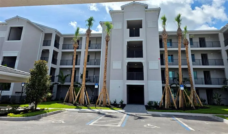 19116 Scallop Loop #303, FL