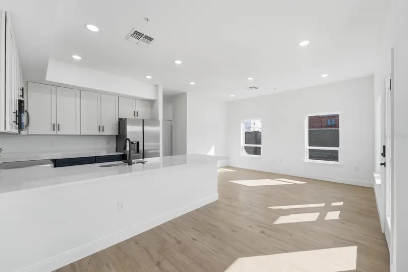 139 Tessie Ln, FL