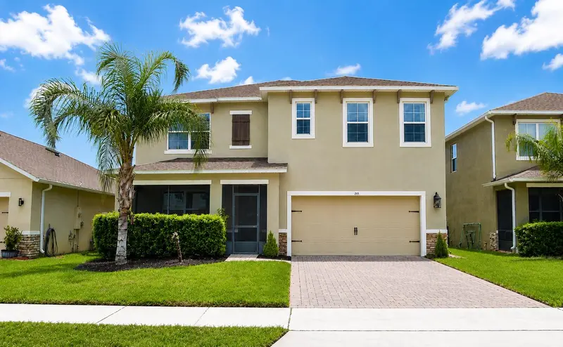 172 Lazio Cir, FL