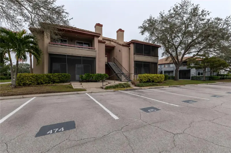 10265 Gandy Blvd N #906, FL