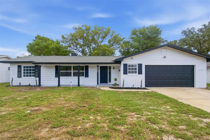 2733 Castle Oak Ave, FL