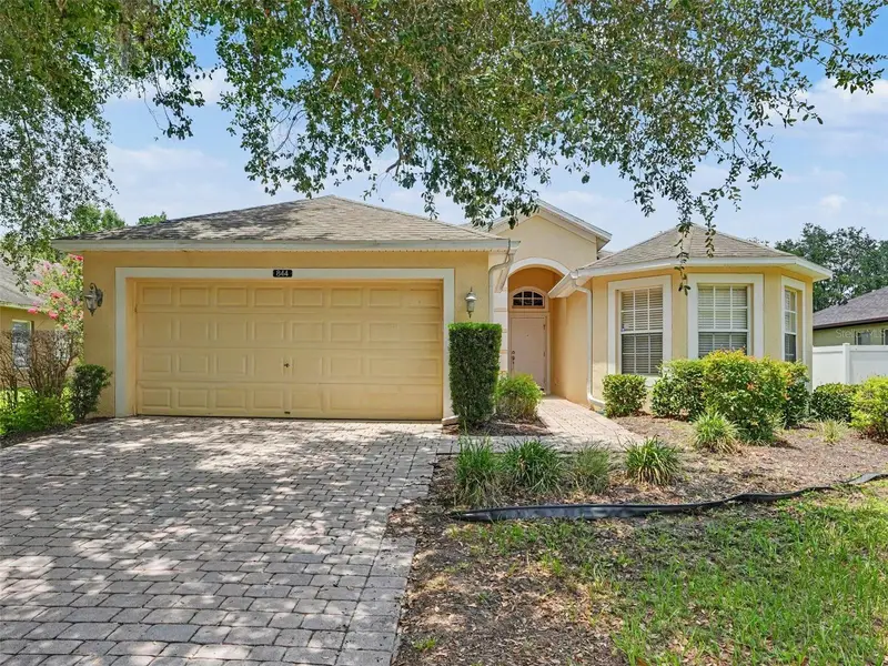 844 Barrister Dr, FL