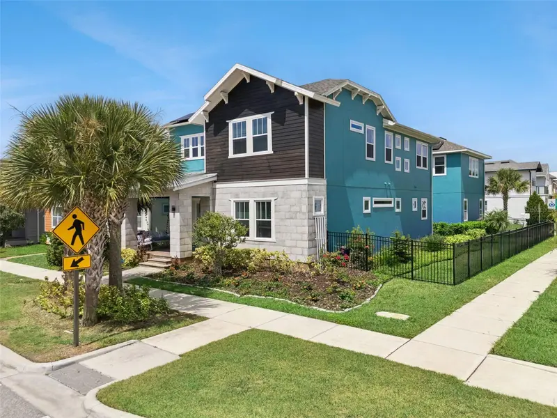 8033 Nemours Pkwy, FL