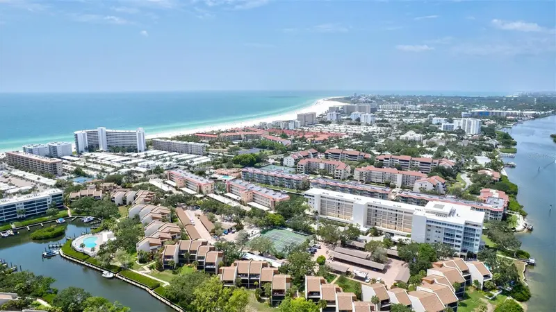 1700 Cove Ii Pl #310, FL
