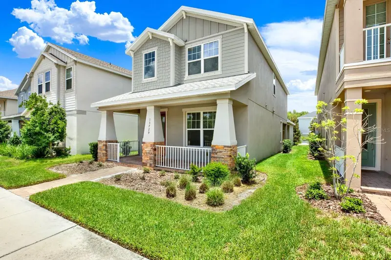13729 Rangeland Blvd, FL