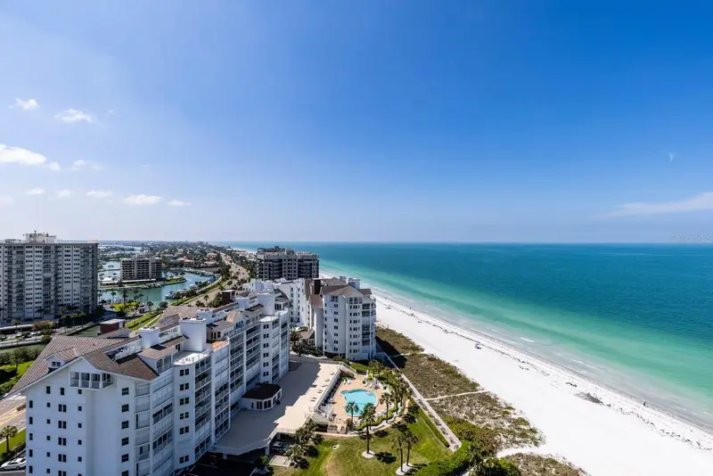 1560 Gulf Blvd #1605, FL