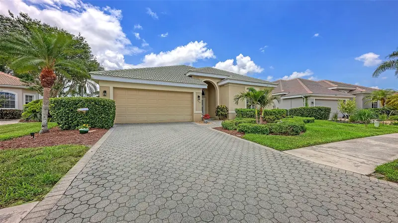 730 Fordingbridge Way, FL