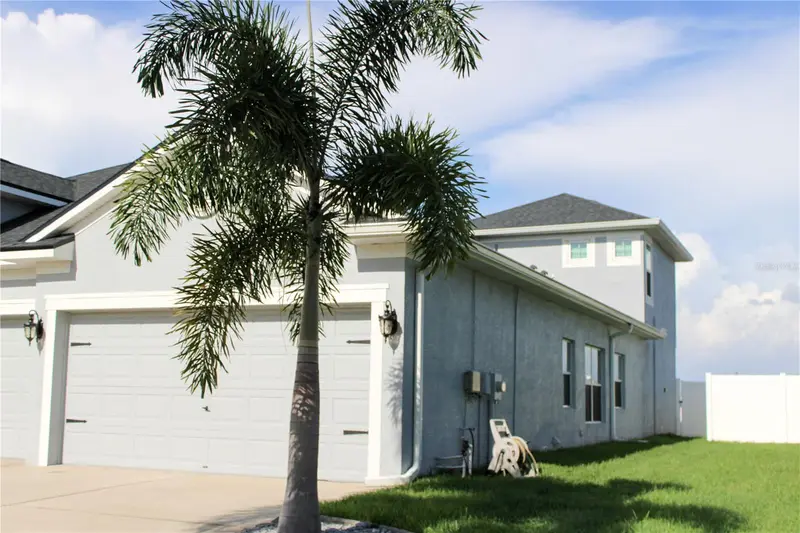 433 York Dale Dr, FL