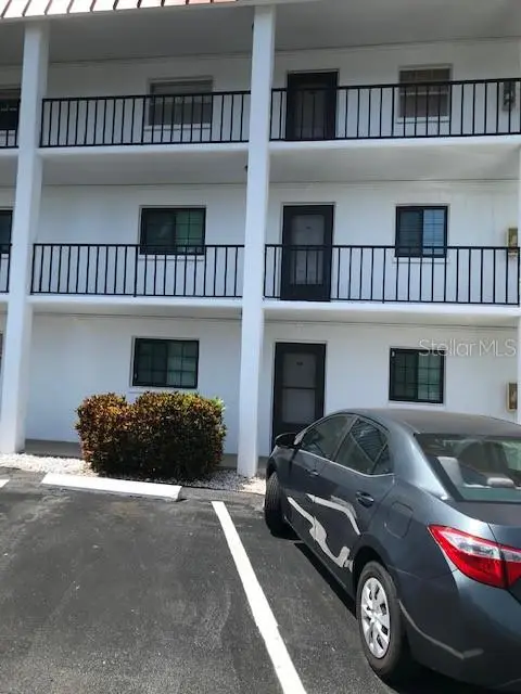 10530 77th Ter #323, FL