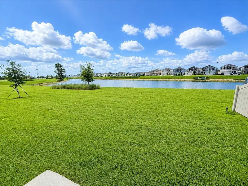 2085 Lasso Loop, FL