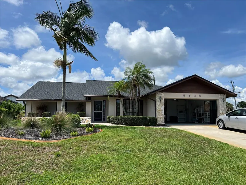 9438 Crugar, FL