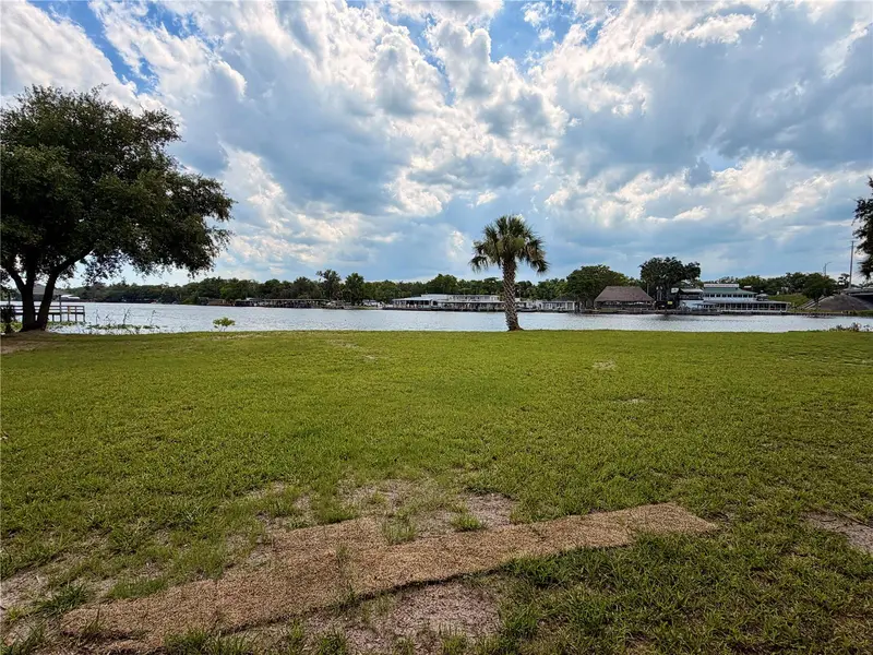 1570 Riveredge Ct, FL