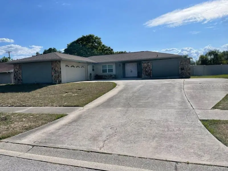 2901 Beagle Place, FL