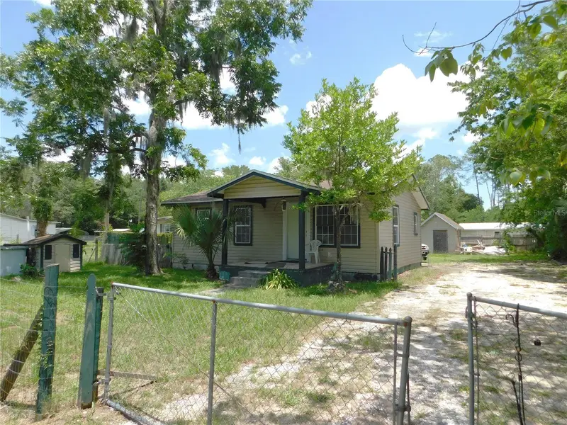 306 Florida Dr, FL