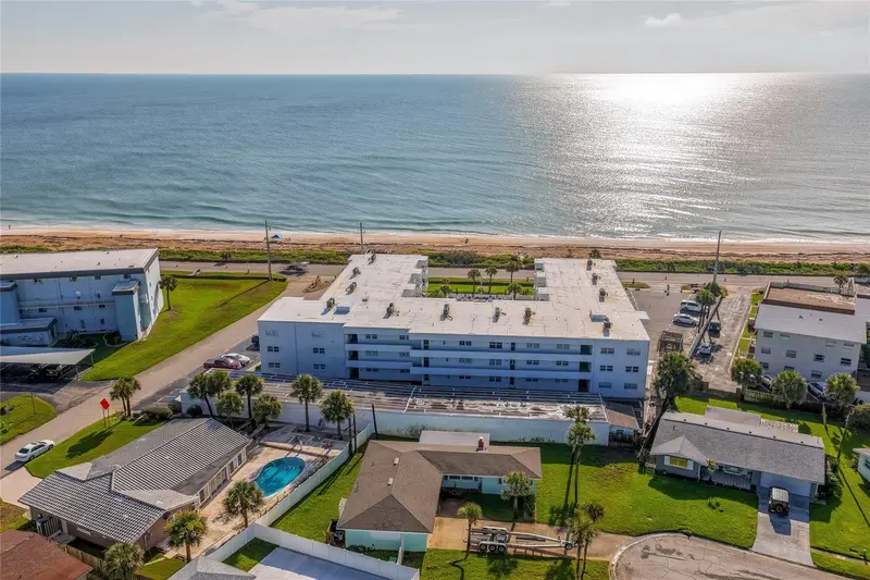 1926 Ocean Shore Blvd #1020, FL