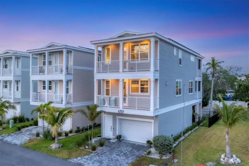 4357 Marina View Way, FL