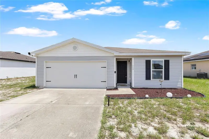 113 Tulip Ln, FL