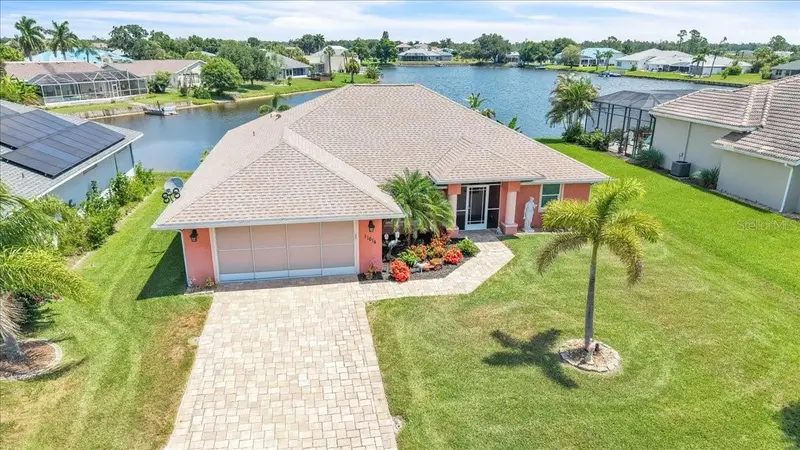 11614 Sw Courtly Manor Dr, FL