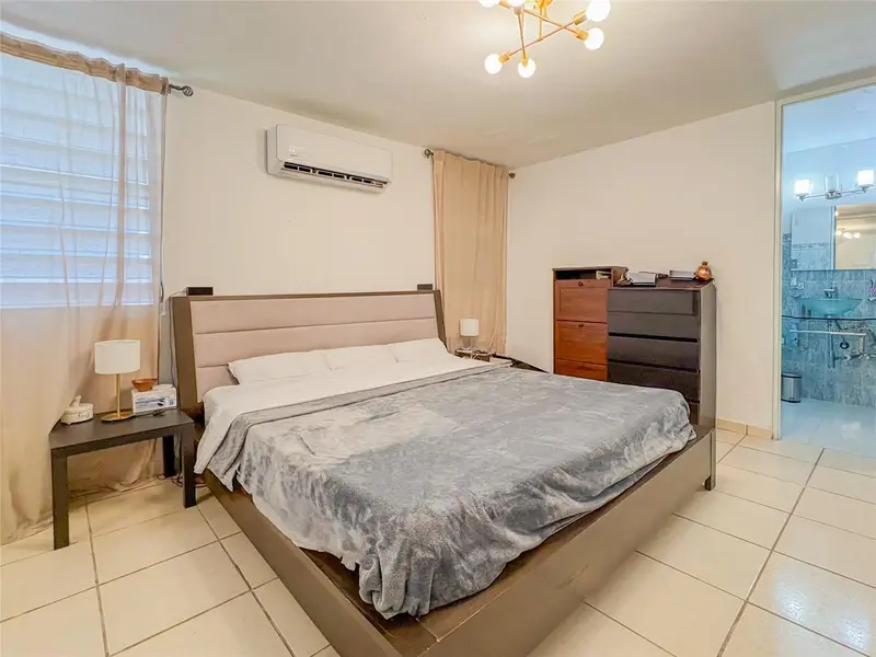 119 Esmeralda | Paseo De Santa Barbara, PR