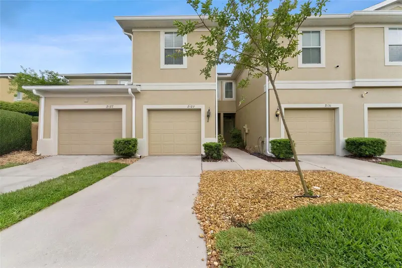 2129 Lennox Dale Ln, FL