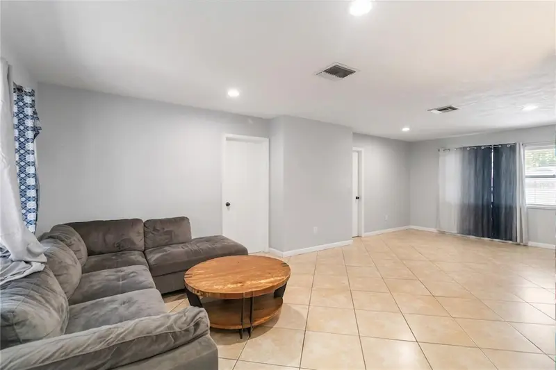 1624 Bloomfield Ave, FL