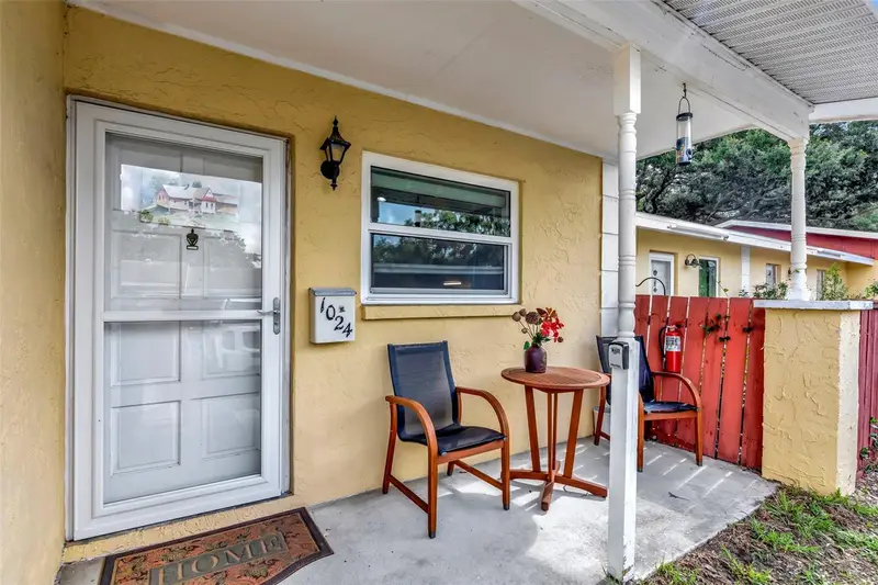 1024 De Soto Dr, FL