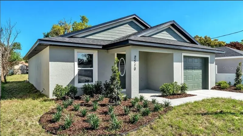 0 38th St Nw, FL