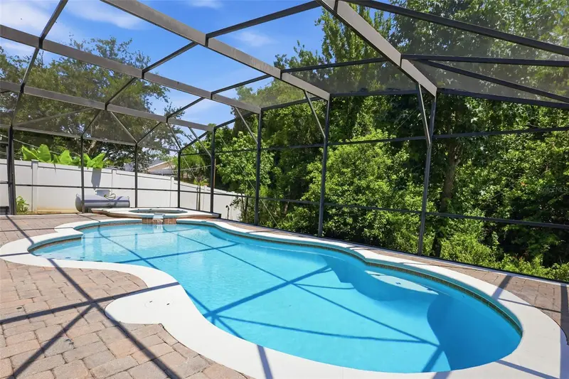 2555 Sand Arbor Cir, FL