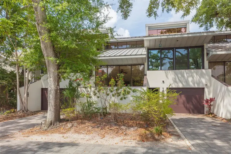 1511 S Bay Villa Pl, FL