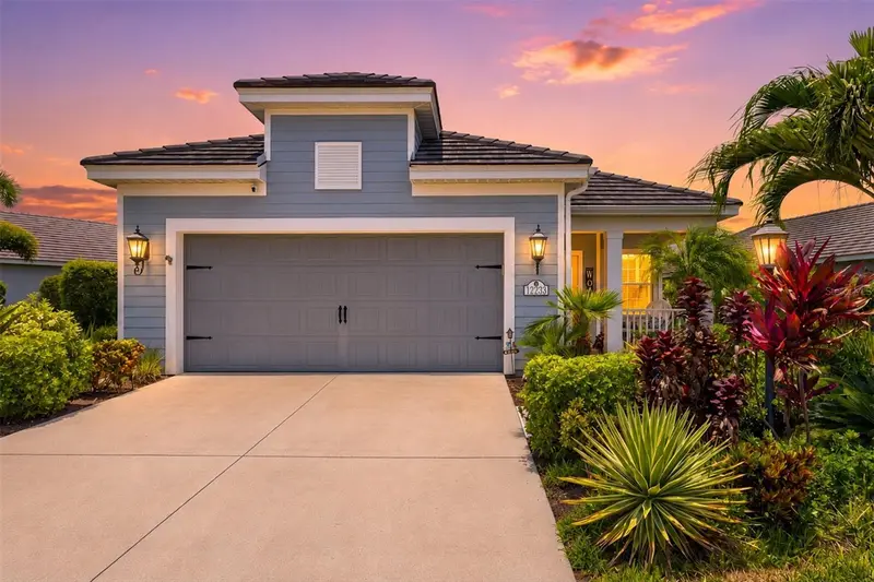 12733 Coastal Breeze Way, FL