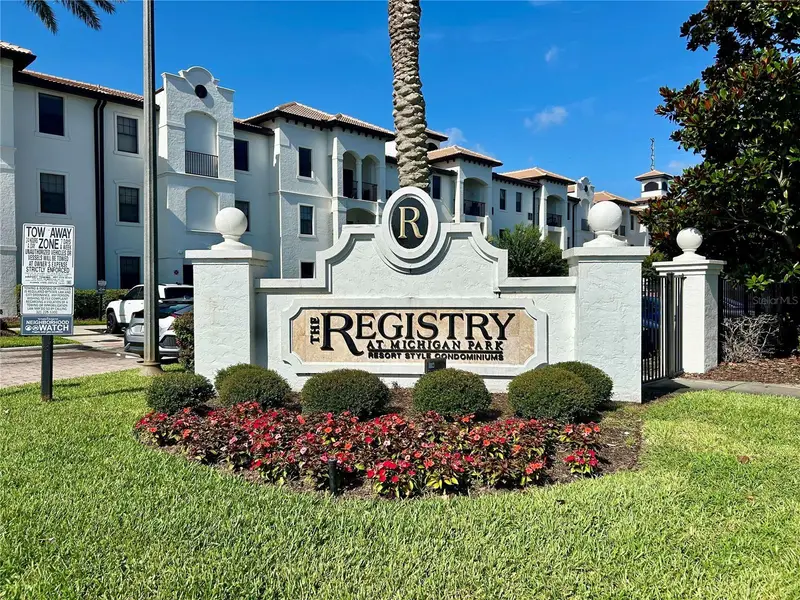5550 E Michigan St #2208, FL