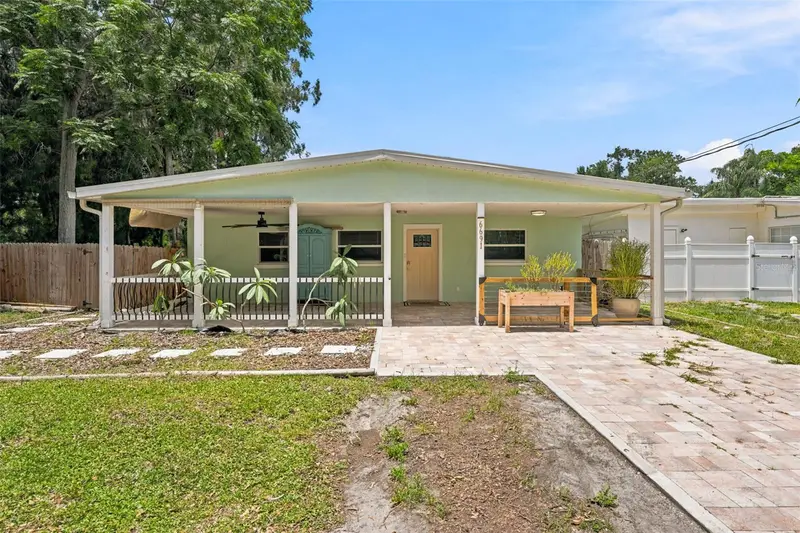 6691 56th Ave N, FL
