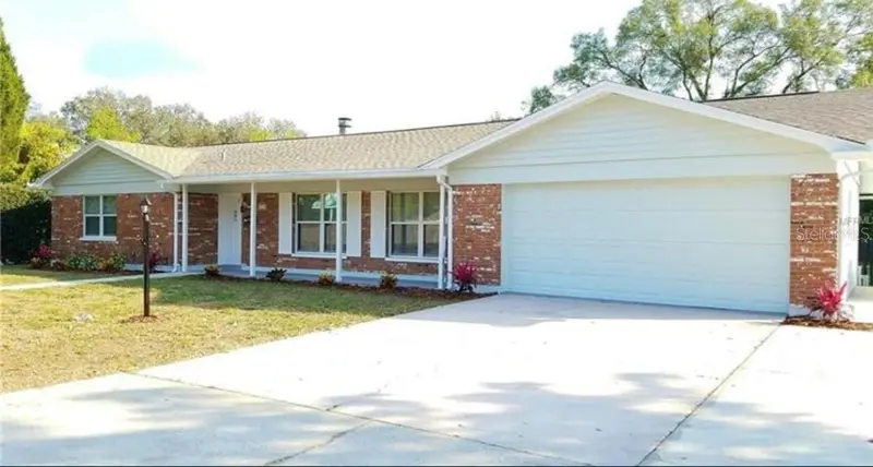 2514 W Fletcher Ave, FL