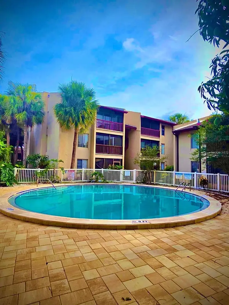 8605 Huron Ct #34, FL