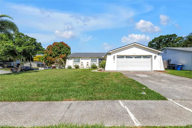 3216 Pine Haven Dr, FL