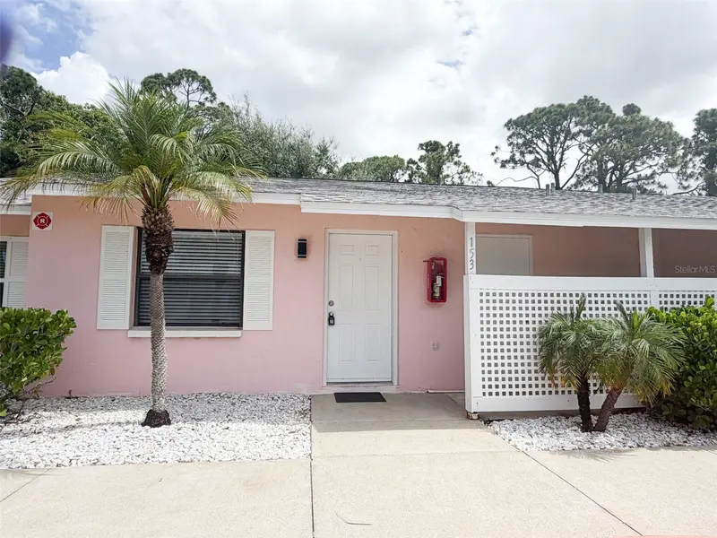 153 Old Englewood Rd, FL